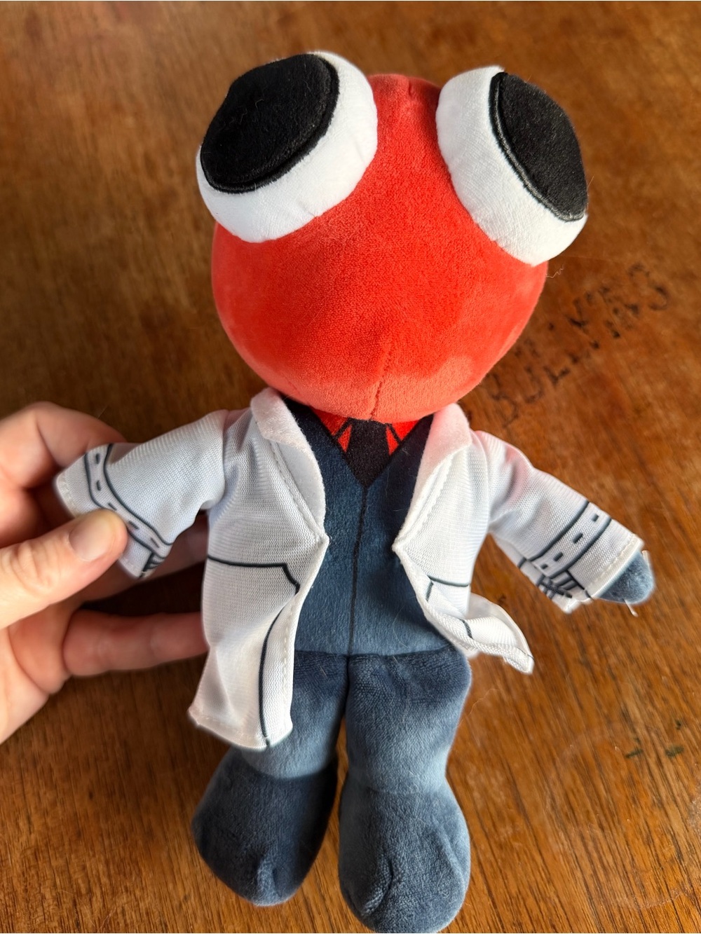 Rainbow Friends Scientist Plush 9 Inches Series 1